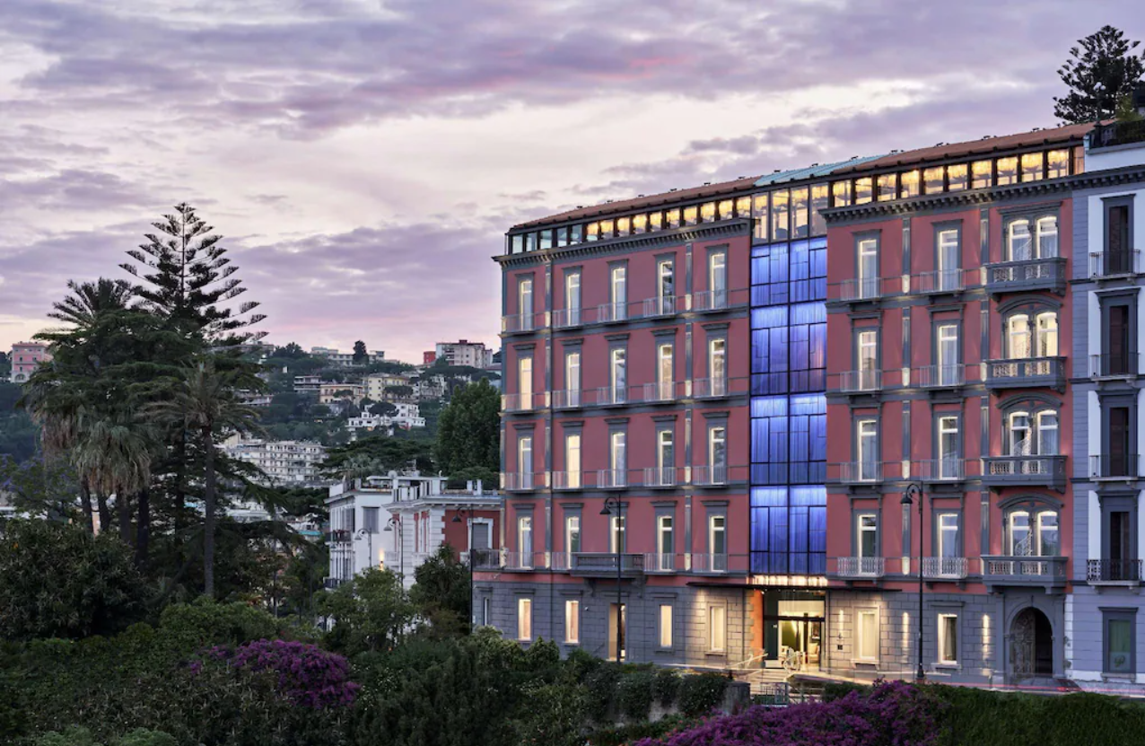 The Britannique Hotel Naples, Curio Collection by Hilton